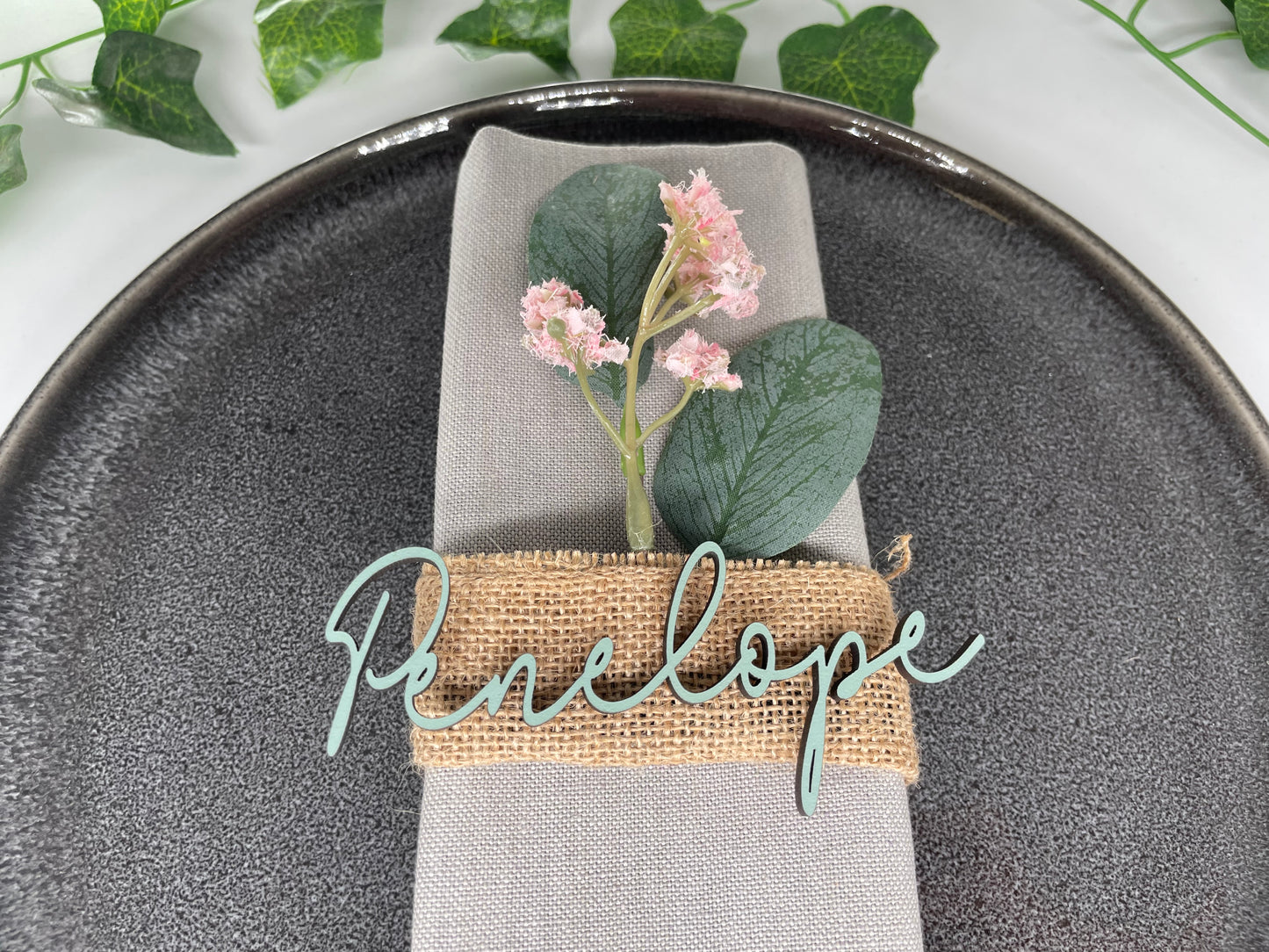 Table place names - Everest font